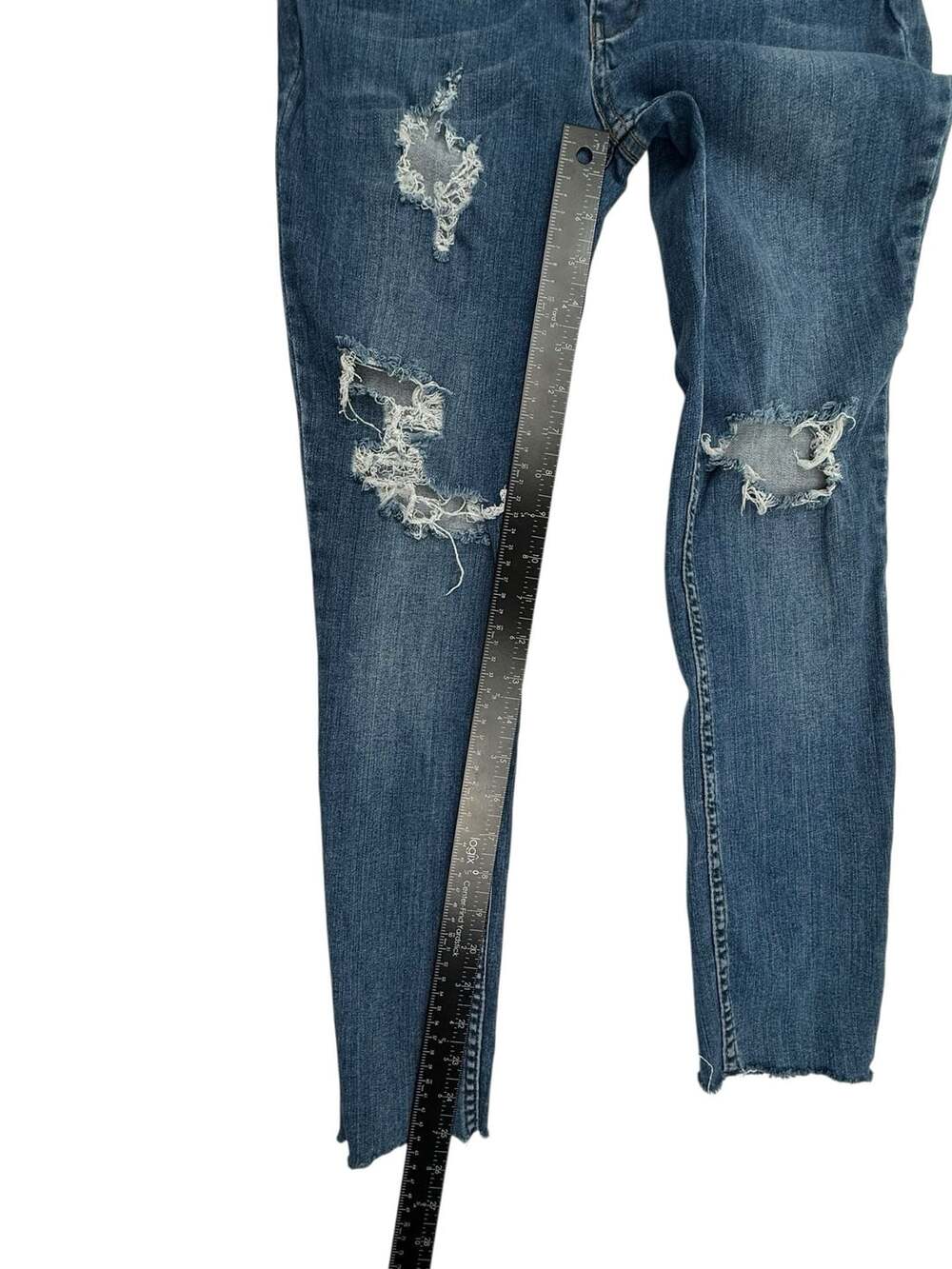 Free People High Rise Busted Knee Skinny Distressed Jeans Size 28
